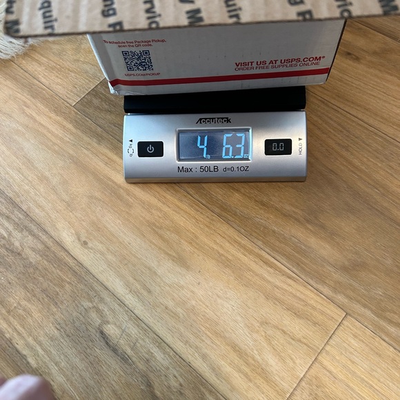 Jewelry lot 4.6 pounds - Picture 3 of 3